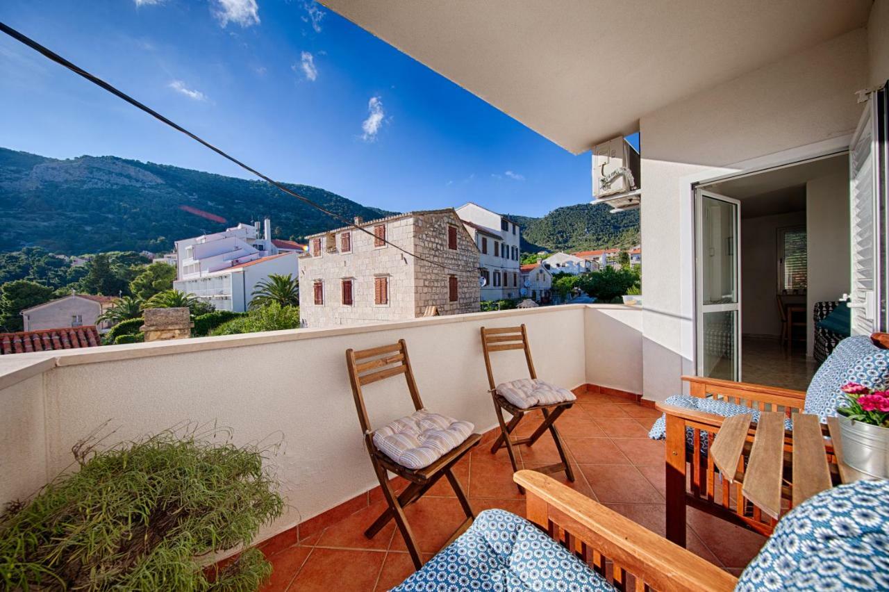 Apartments Marinkovic Komiža Extérieur photo