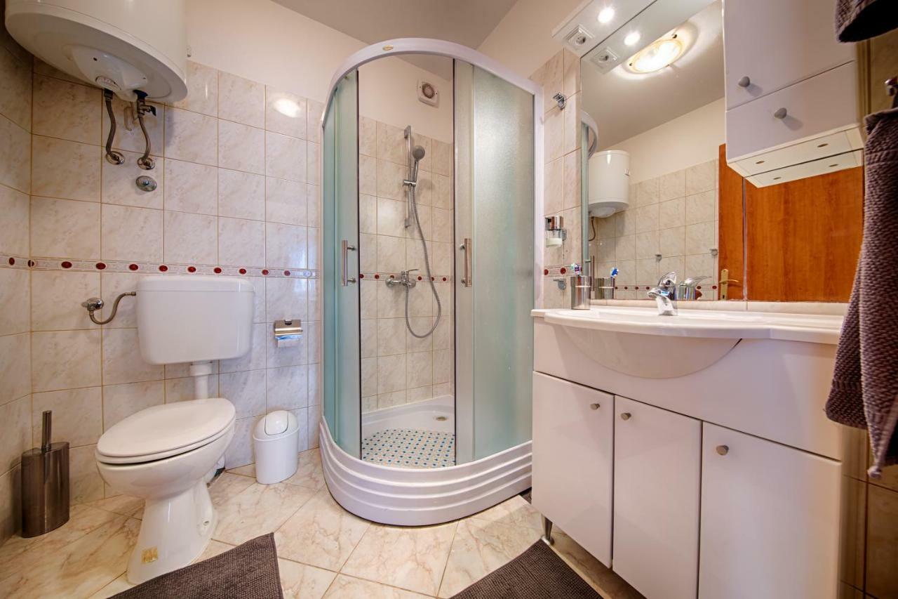 Apartments Marinkovic Komiža Extérieur photo